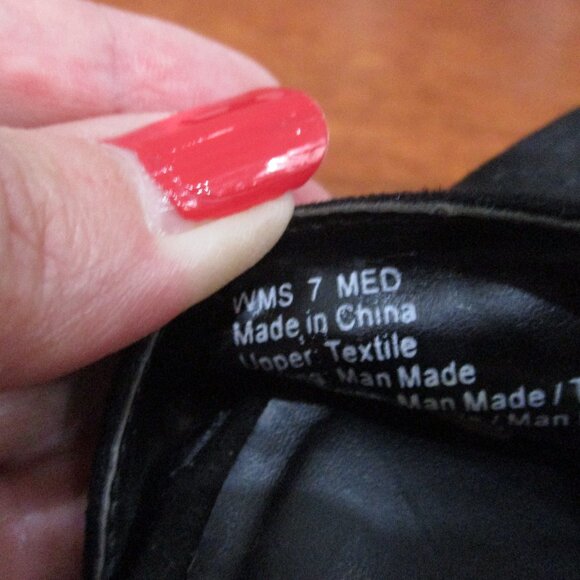 Juicy Couture Embellished Platform Sandals - Picture 7 of 8